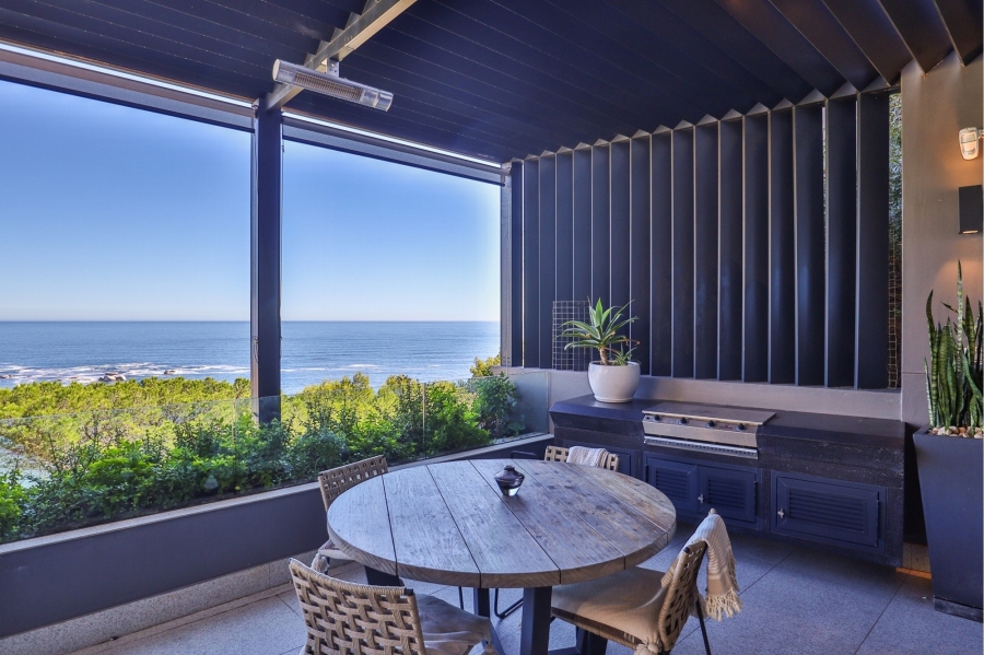 To Let 3 Bedroom Property for Rent in Clifton Western Cape